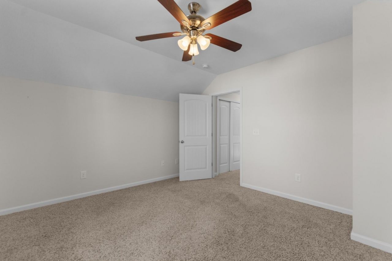 701 Shell Creek Circle Photo 20