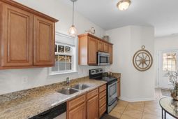 701 Shell Creek Circle photo 4