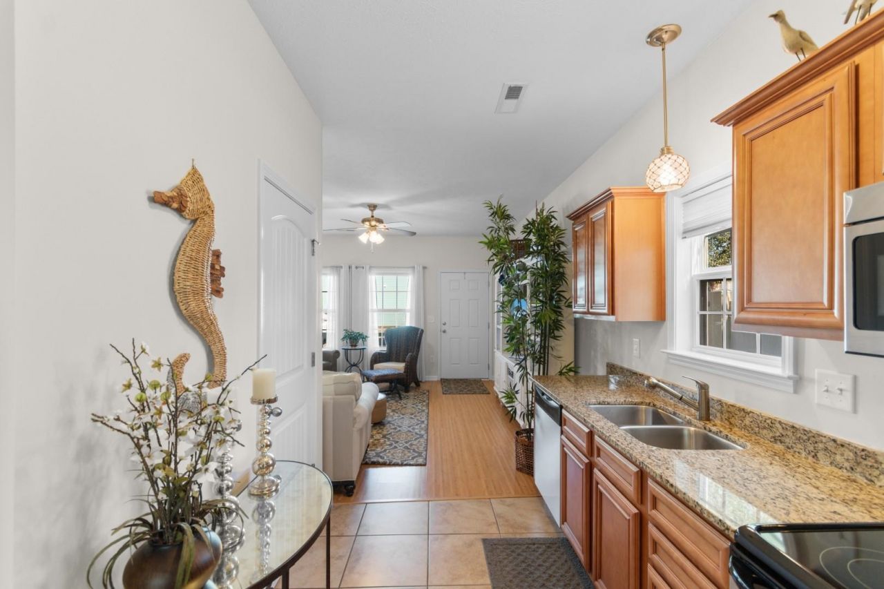 701 Shell Creek Circle Photo 7