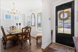 428 Eagleview Drive photo 4