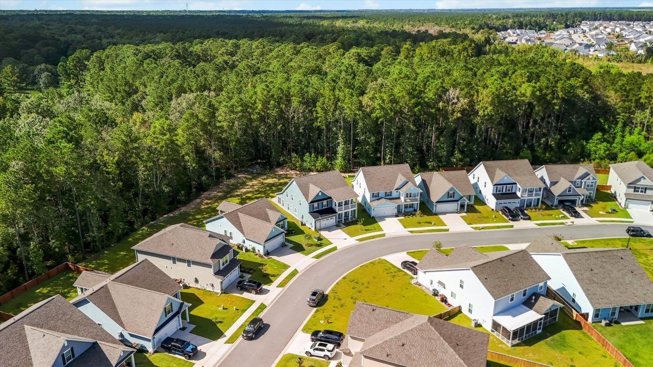 428 Eagleview Drive Photo 46