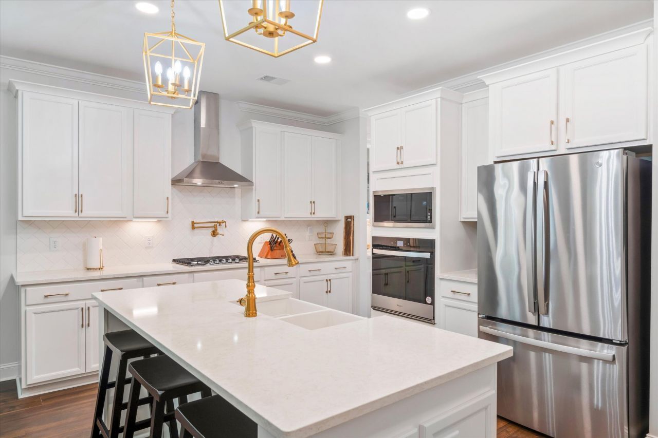 428 Eagleview Drive Photo 9