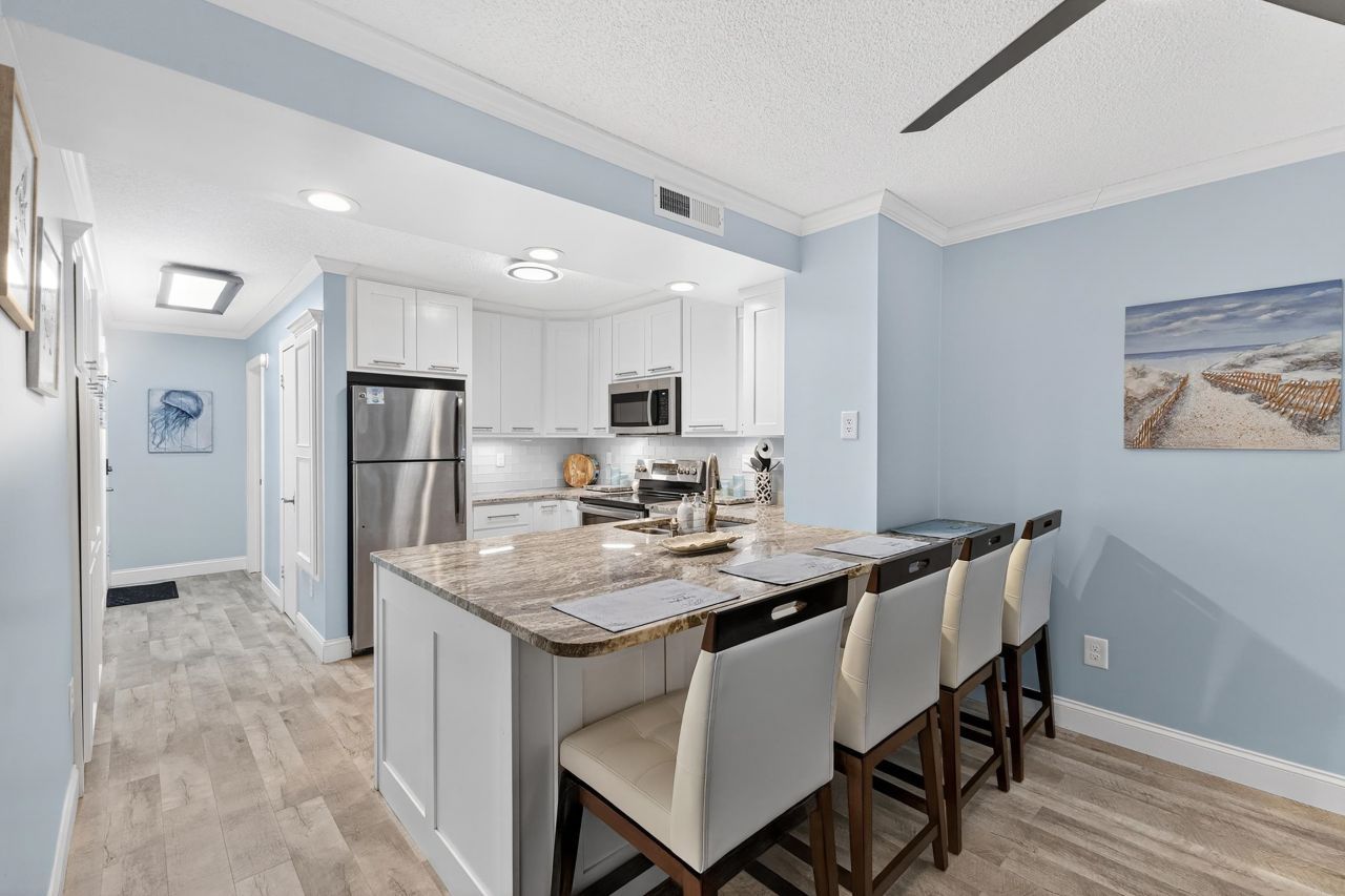 9581 Shore Dr. Photo 15