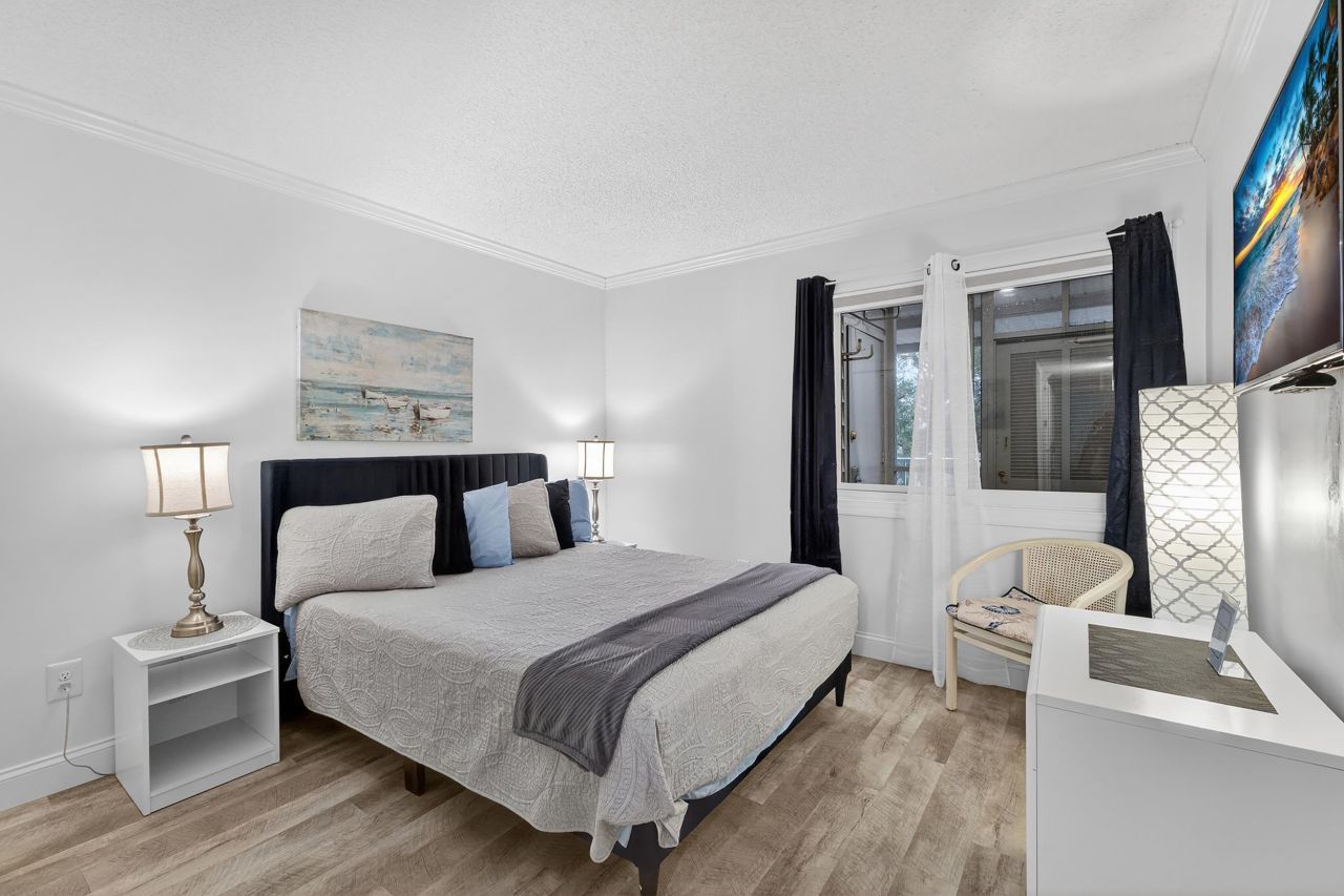 9581 Shore Dr. Photo 26