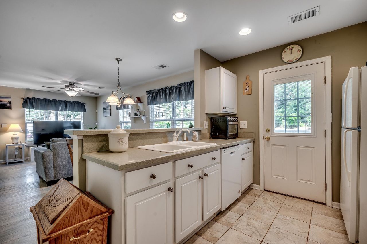 103-1 Barnacle Ln. Photo 11