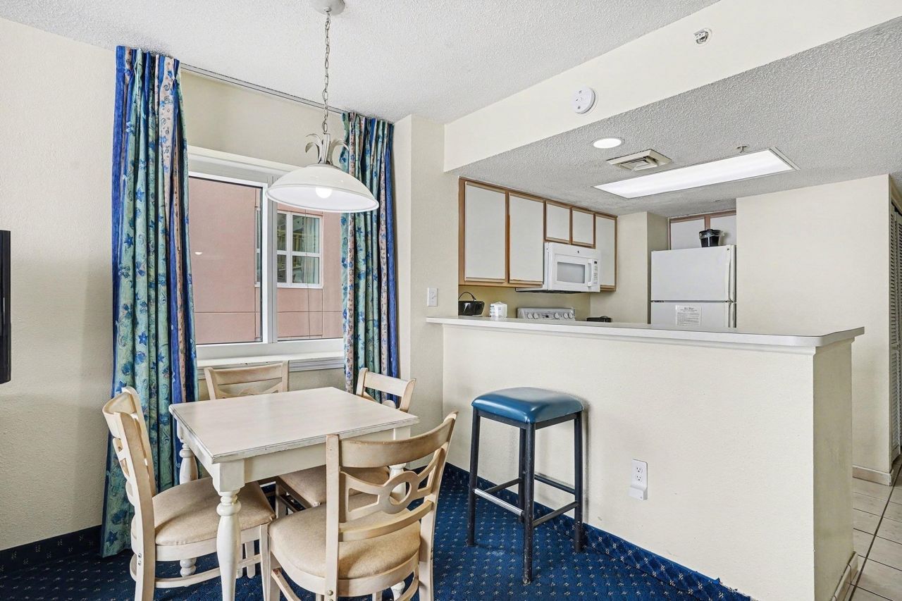 2711 S Ocean Blvd. Photo 6