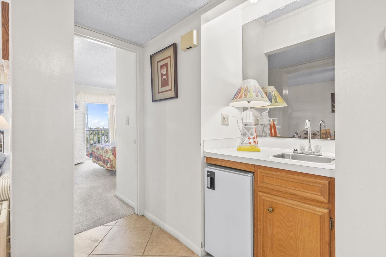 9570 Shore Dr. Photo 20