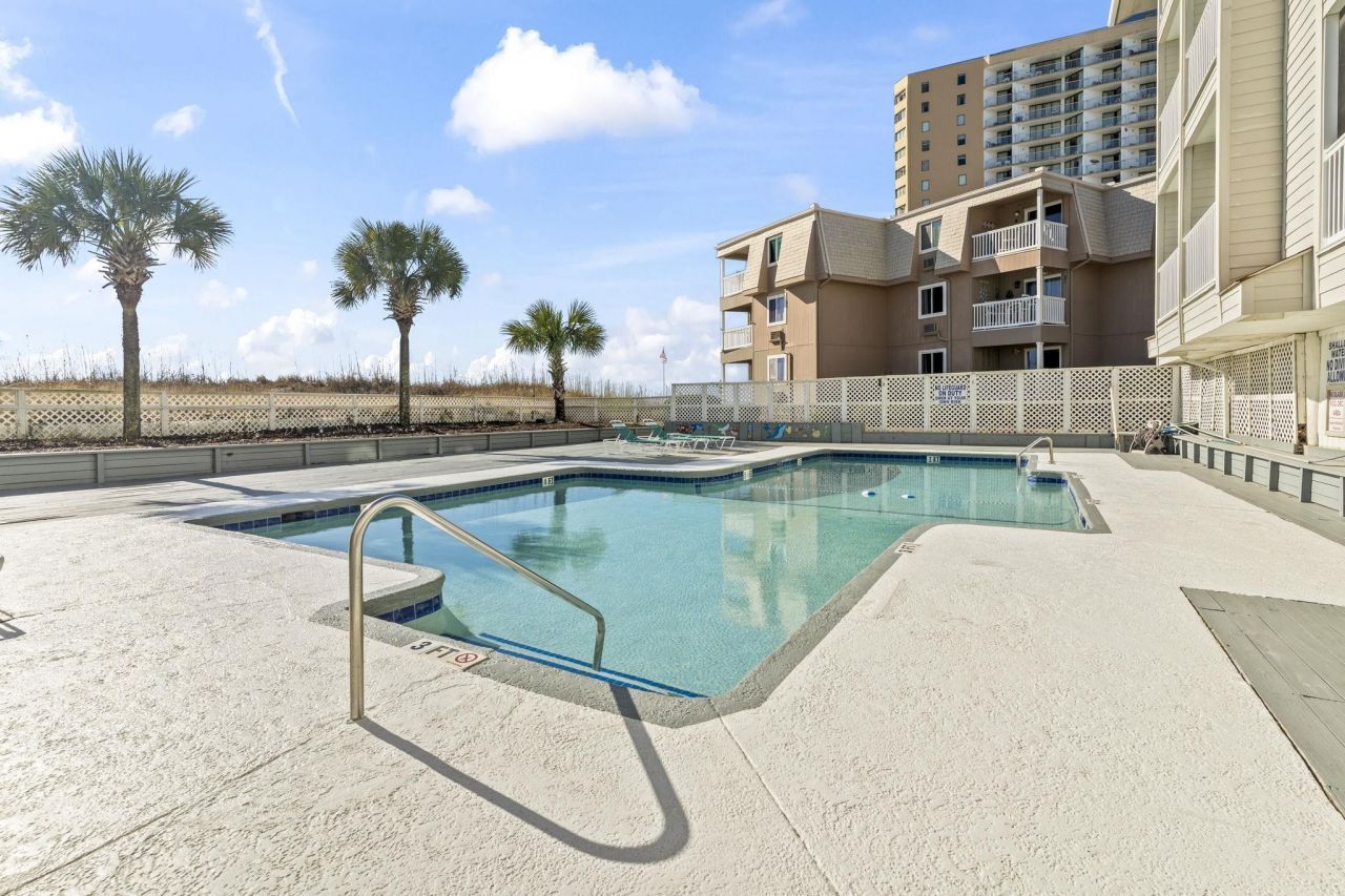 9570 Shore Dr. Photo 31