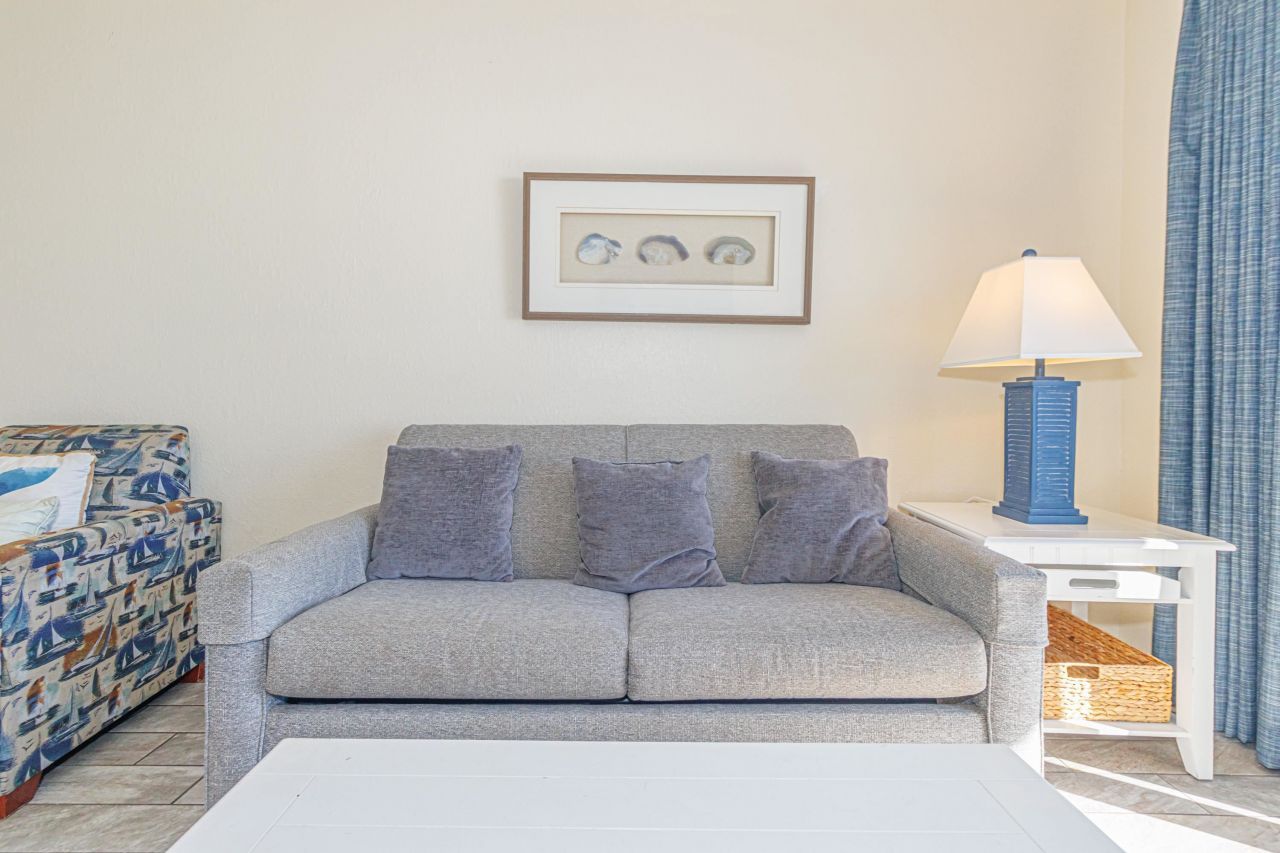 2300 N Ocean Blvd. Photo 8