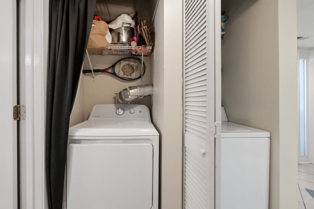 1100 Possum Trot Rd. Photo 20