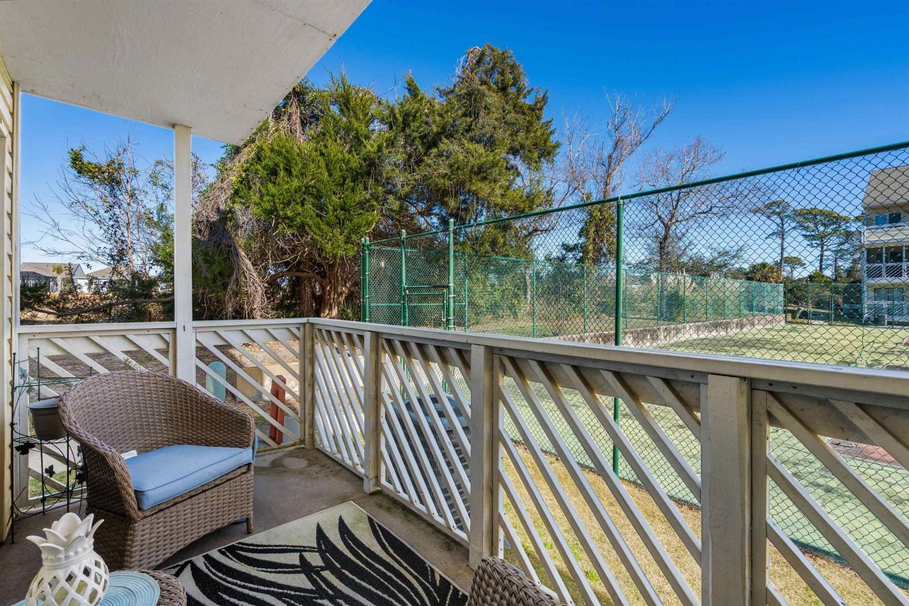 1100 Possum Trot Rd. Photo 23