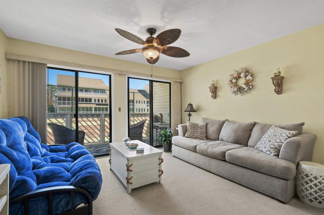 1100 Possum Trot Rd. Photo 5