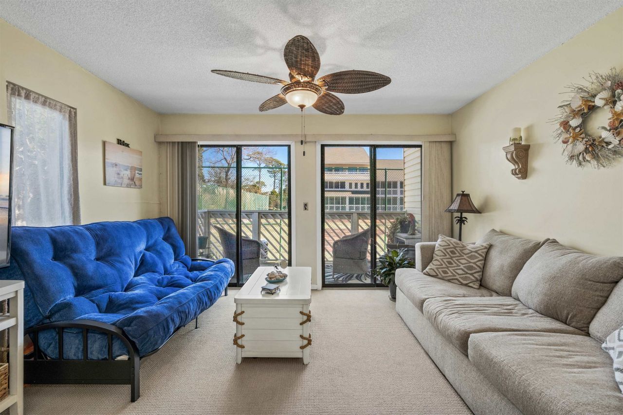 1100 Possum Trot Rd. Photo 6