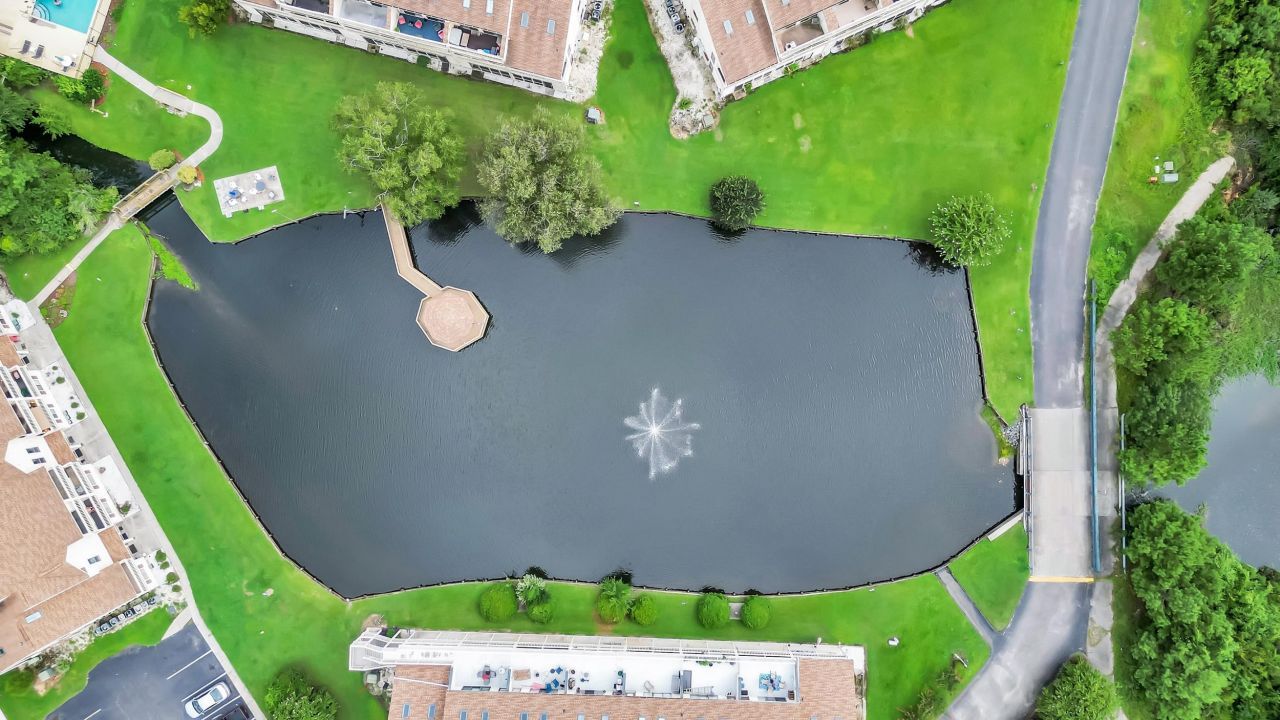 510 Fairwood Lakes Dr. Photo 25