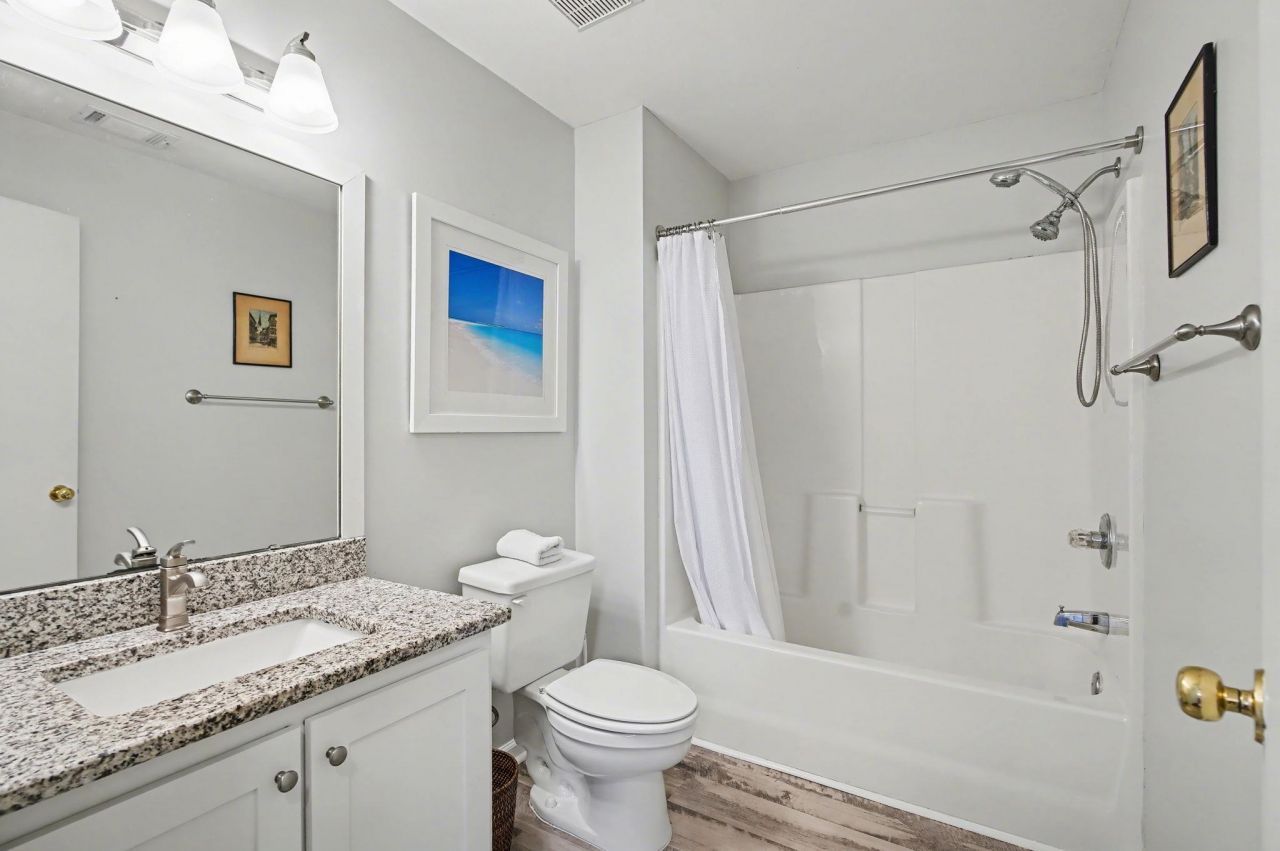 1250 River Oaks Dr. Photo 21