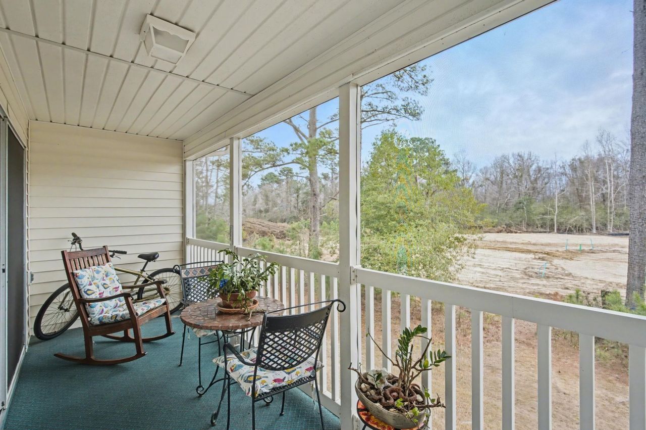 1250 River Oaks Dr. Photo 25