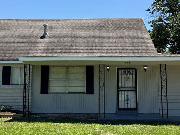 2721 NIX CV, Memphis, TN 38127