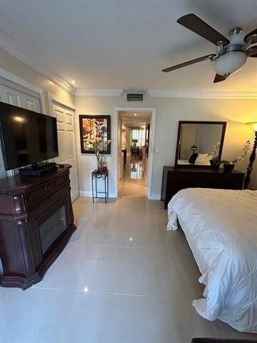 9141 Sunrise Lakes Boulevard, Unit 208, Sunrise, FL 33322 Photo
