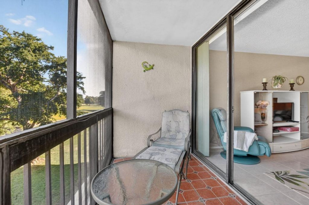 1736 Bridgewood Drive, Boca Raton, FL 33434 Photo