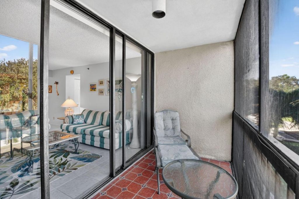 1736 Bridgewood Drive, Boca Raton, FL 33434 Photo