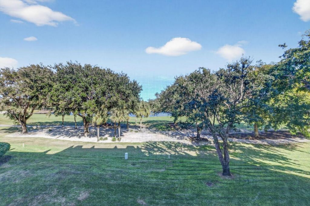 1736 Bridgewood Drive, Boca Raton, FL 33434 Photo