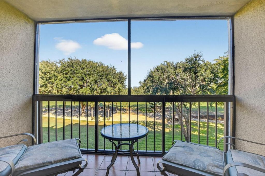 1736 Bridgewood Drive, Boca Raton, FL 33434 Photo