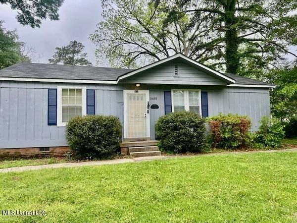 3810 Sherwood Drive, Natchez, MS 39120