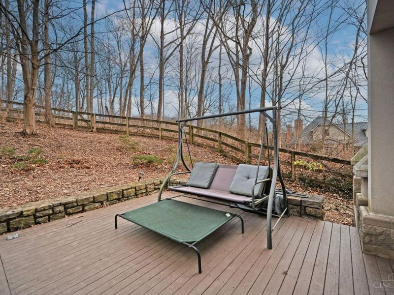 7510 Fernwood Drive, Amberley, OH 45237 Photo 77