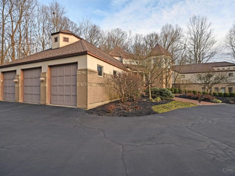 7510 Fernwood Drive, Amberley, OH 45237 Photo 85
