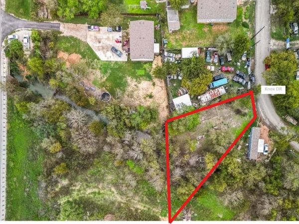 324 Knox DR, Buda, TX 78610