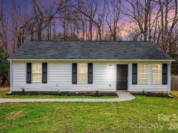 10409 Landon Street, Charlotte, NC 28215