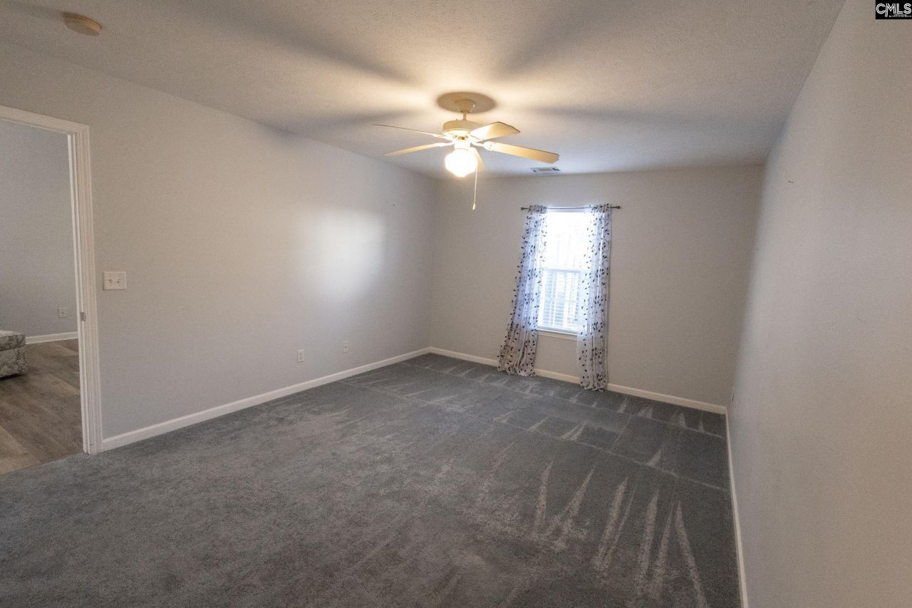 120 Deerchase Lane  Photo 11