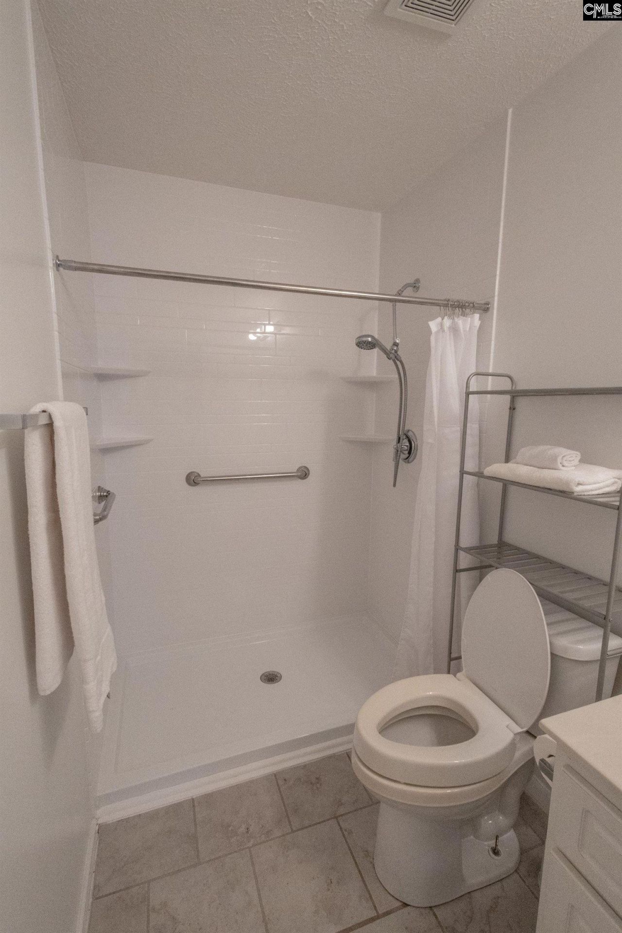 120 Deerchase Lane  Photo 14