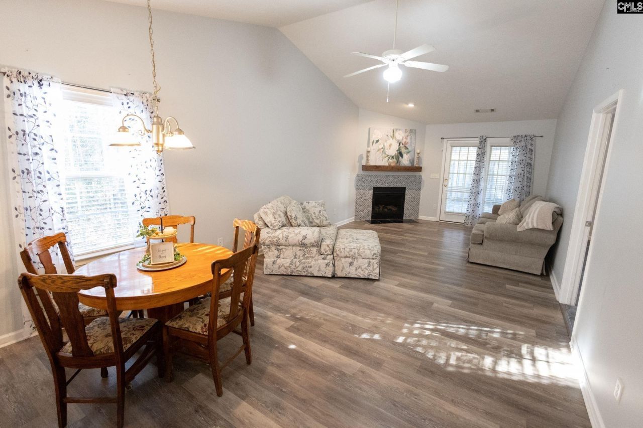 120 Deerchase Lane  Photo 8