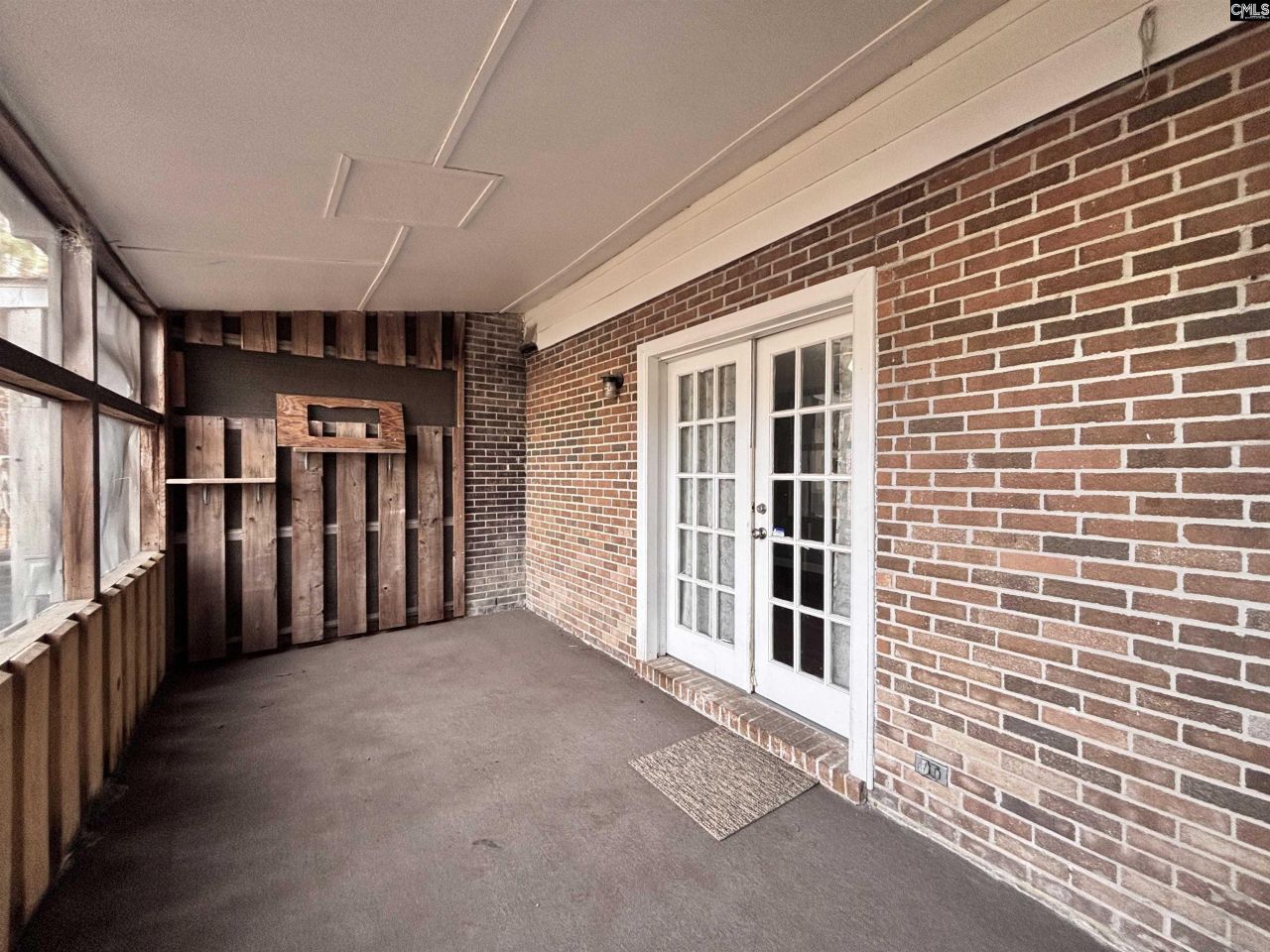 7602 Hunt Club Road Photo 36