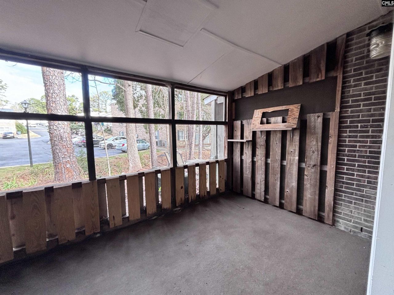 7602 Hunt Club Road Photo 38