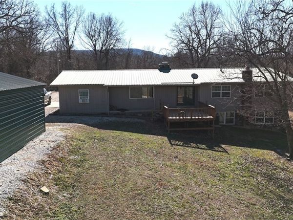 1961 Bailey Lane , Alpena, AR 72611