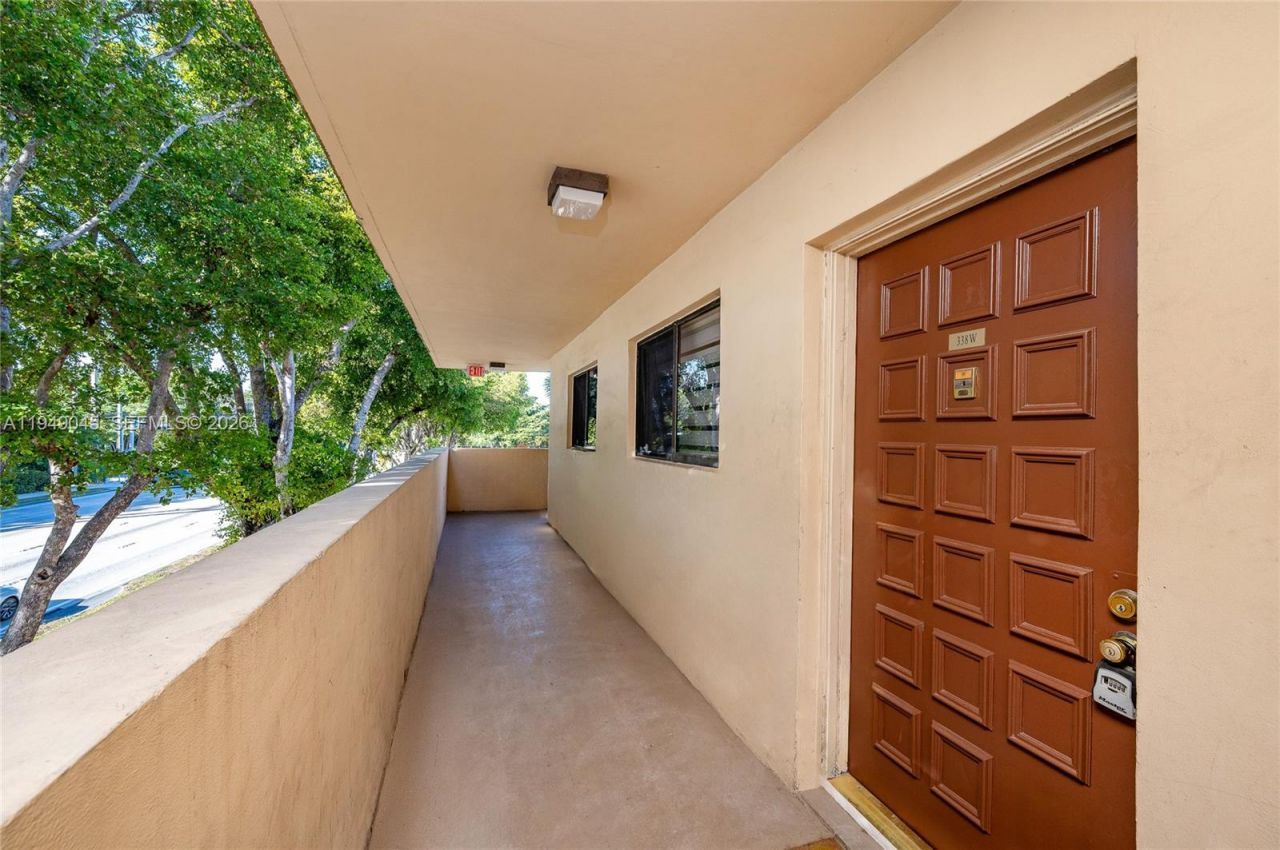 8415 SW 107th Ave, Unit 338W, Miami, FL 33173 Photo