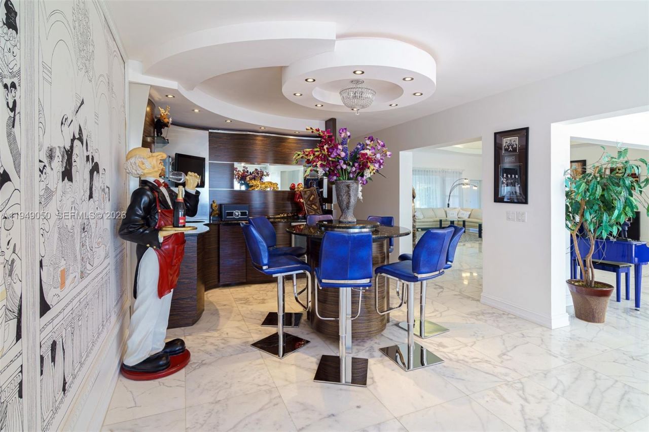 205 Ocean Blvd , Golden Beach, FL 33160 Photo