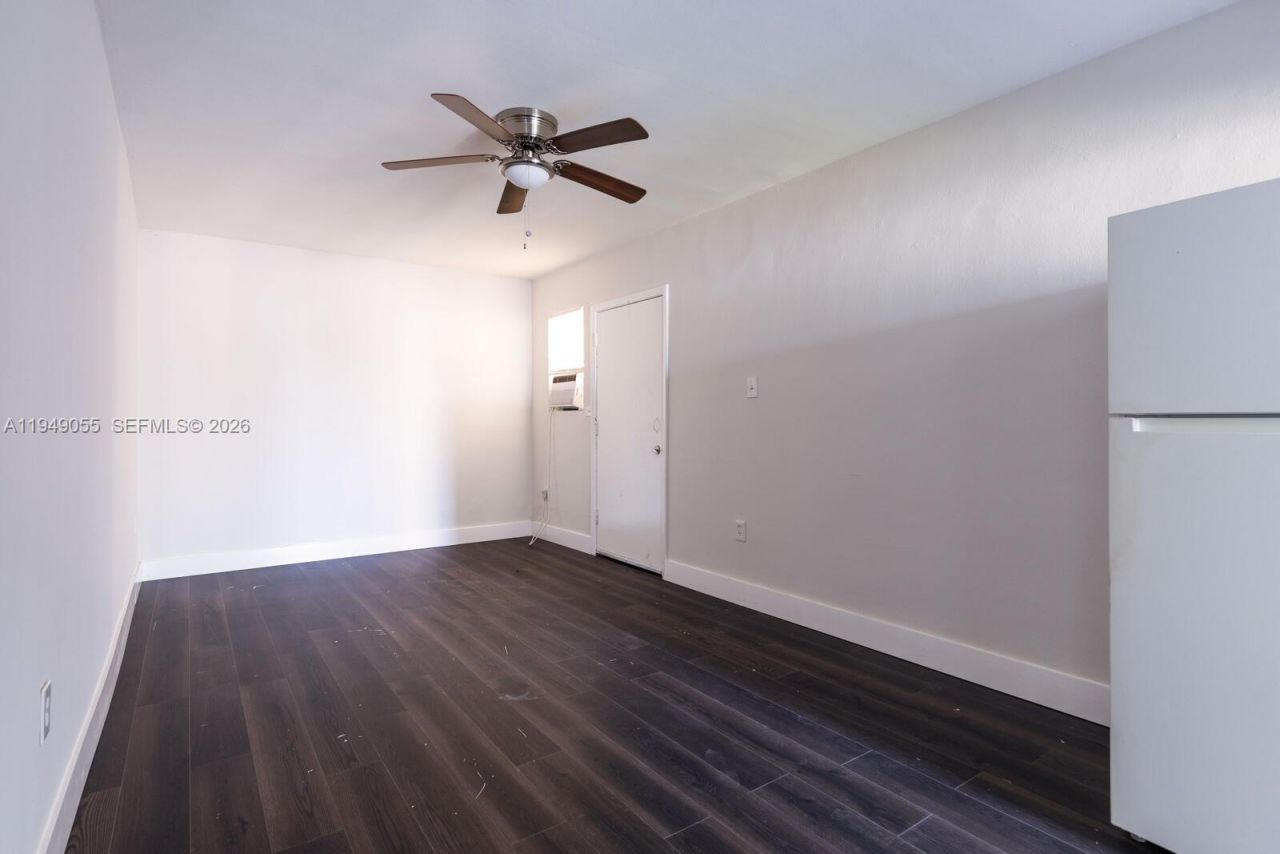 26501 SW 137th Ave , Unit 16, Homestead, FL 33032 Photo