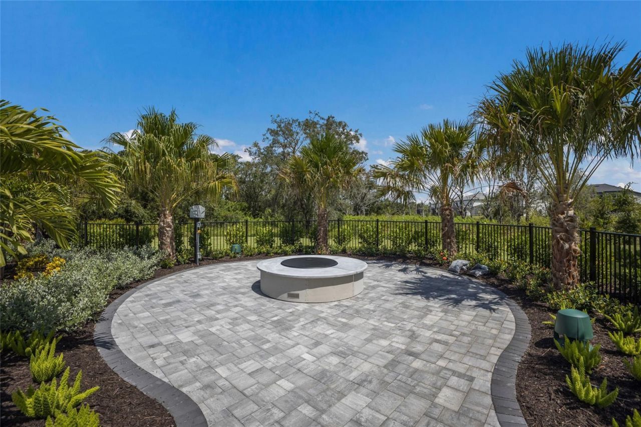5470 Silverside Pine Court, Lakewood Ranch, FL 34211 Photo