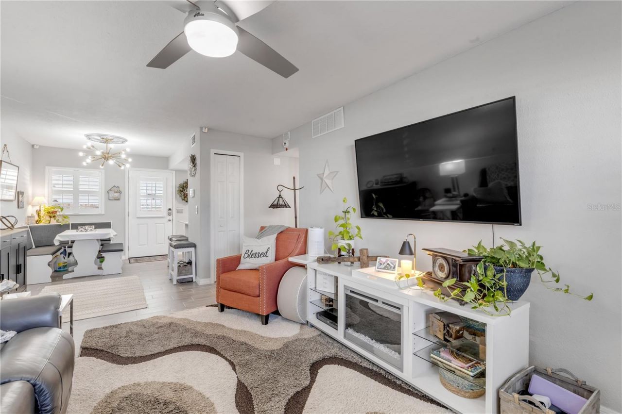 10 Lynnhurst Drive, Unit 101, Ormond Beach, FL 32176 Photo