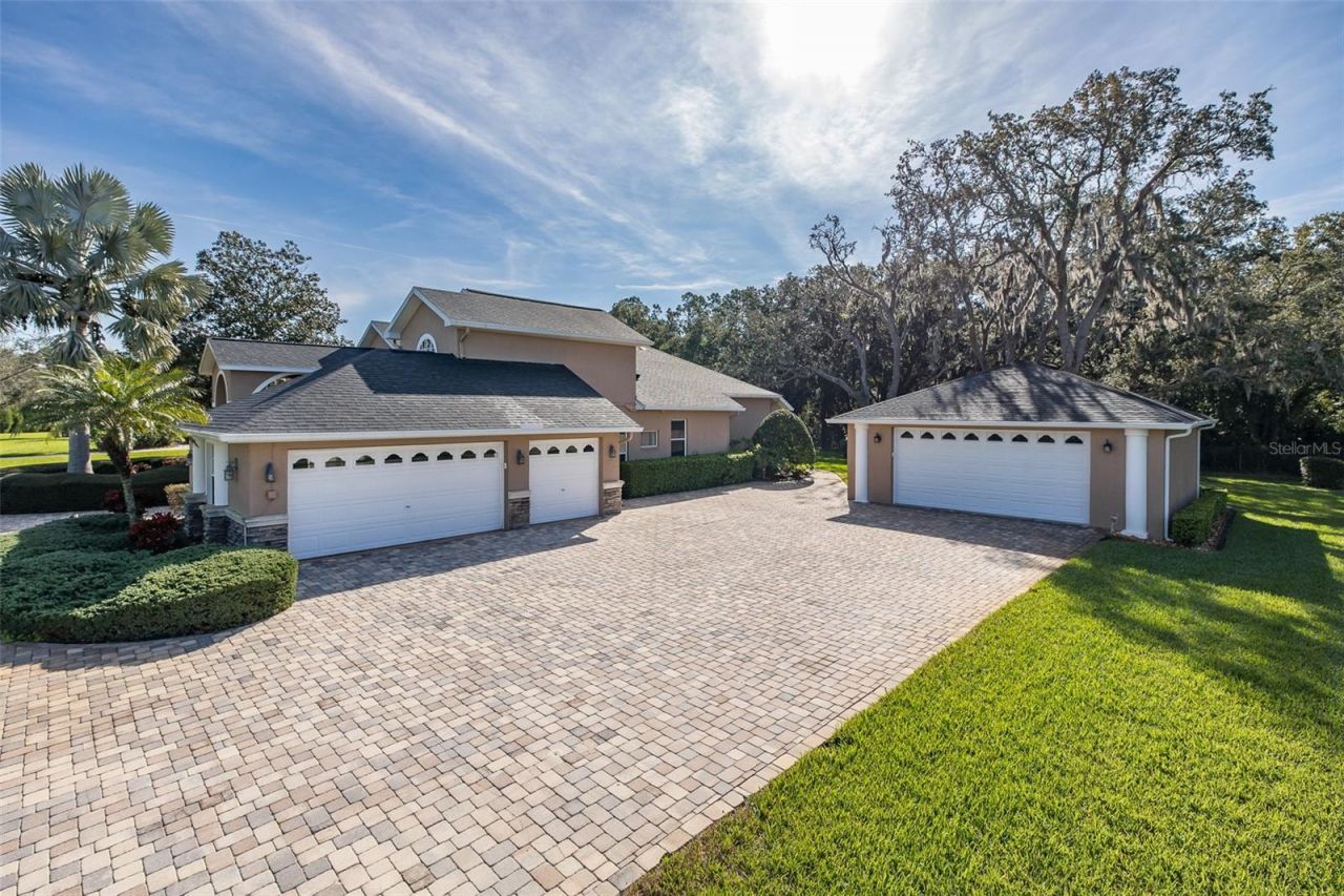 1226 Oak Meadow Point, New Port Richey, FL 34655 Photo