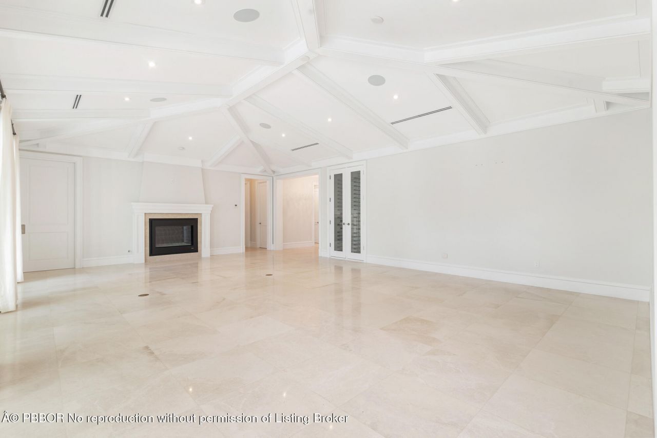 216 Sandpiper Drive, Palm Beach, FL 33480 Photo