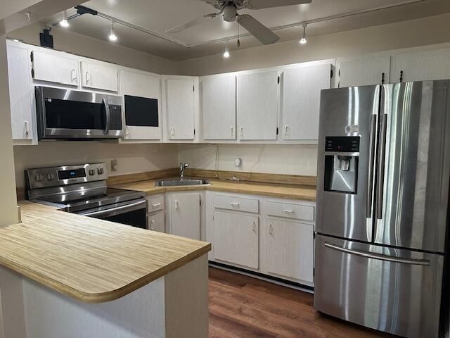 3625 La Aires Court, Unit B2, Greenacres, FL 33463 Photo