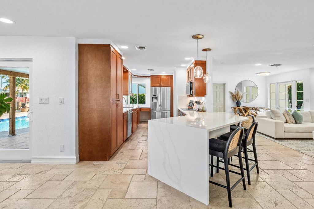 150 Periwinkle Drive, Hypoluxo, FL 33462 Photo