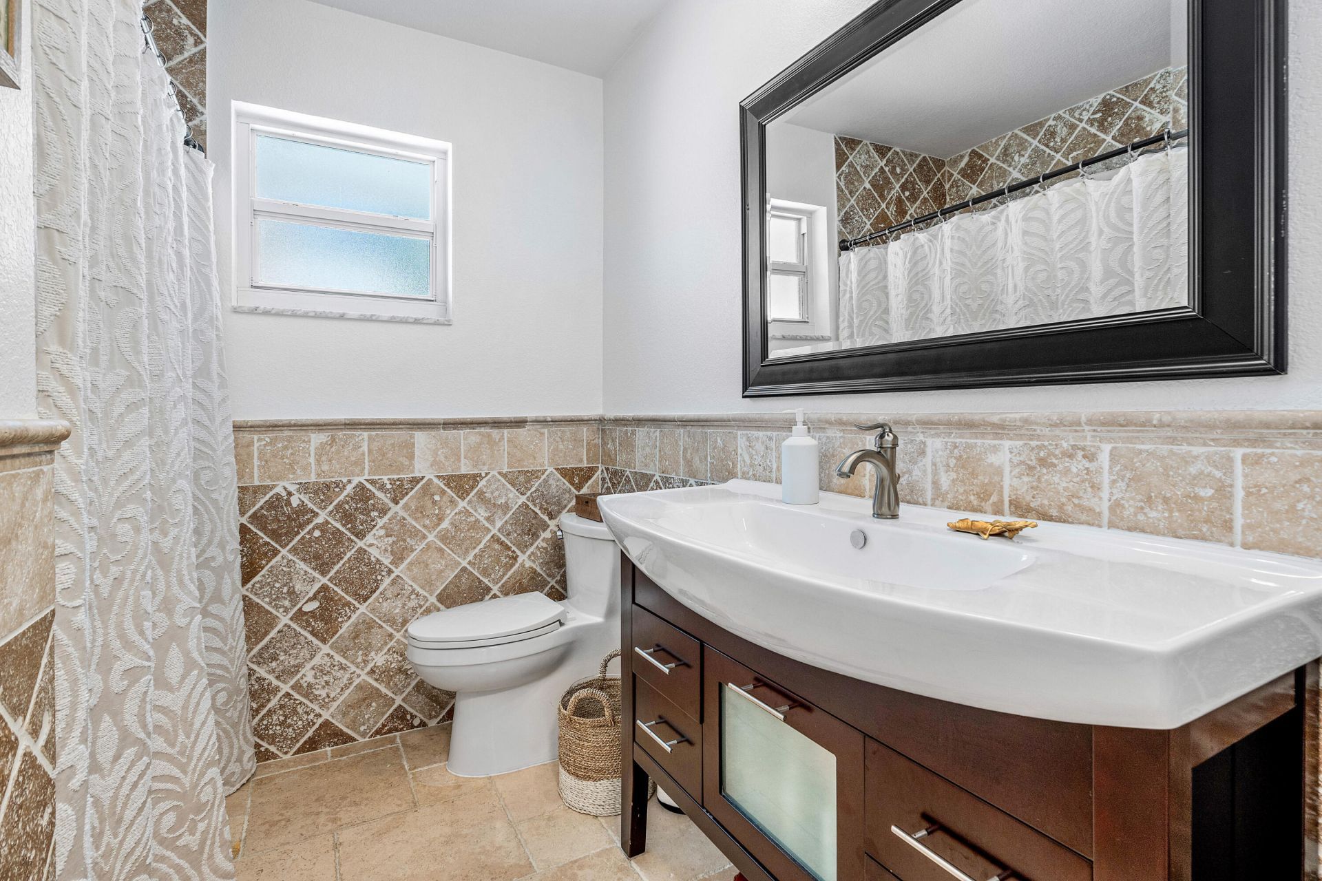 150 Periwinkle Drive, Hypoluxo, FL 33462 Photo