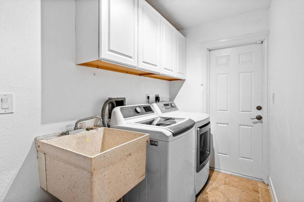 150 Periwinkle Drive, Hypoluxo, FL 33462 Photo