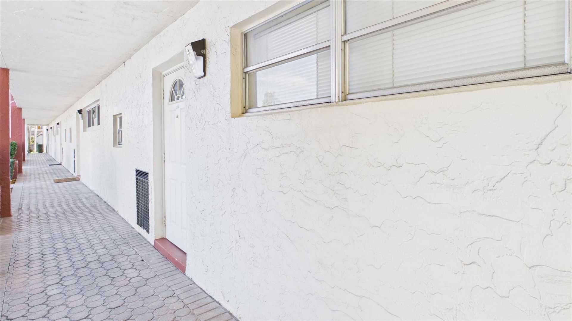 381 S Hollybrook Drive, Unit 106, Pembroke Pines, FL 33025 Photo