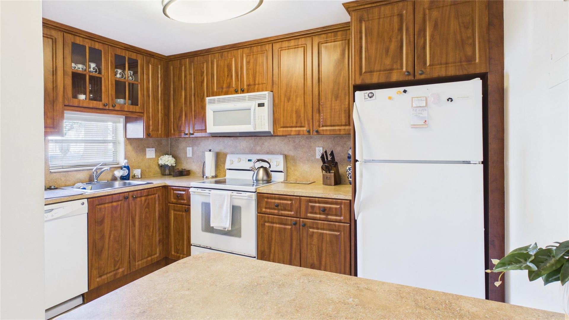 381 S Hollybrook Drive, Unit 106, Pembroke Pines, FL 33025 Photo